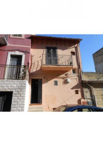 Immobile in asta di 119 m², box auto in vendita a Pietraperzia - Foto 3