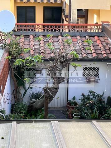 CASA INDIPENDENTE di 10 vani e di 192 mq (VIAREGGIO - Viareggio) rif. A732 - Foto 19