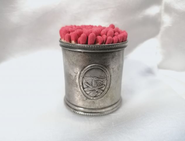 RARO PORTA-FIAMMIFERI MILITARE DA TAVOLO IN ARGENTO 800. - Foto 6