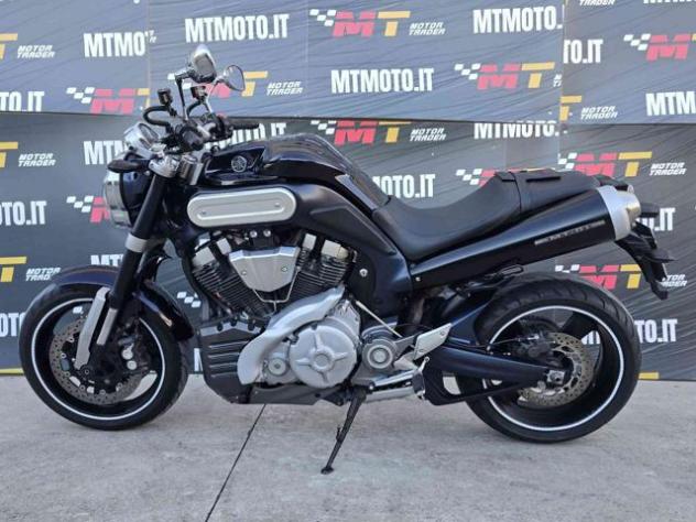 YAMAHA MT-01 Video 360 rif. 23987797 - Foto 2