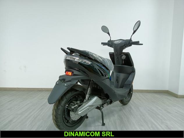 F17+ DOVE + STA PER DOPPIA BATTERIA - L1e 50cc - Foto 3