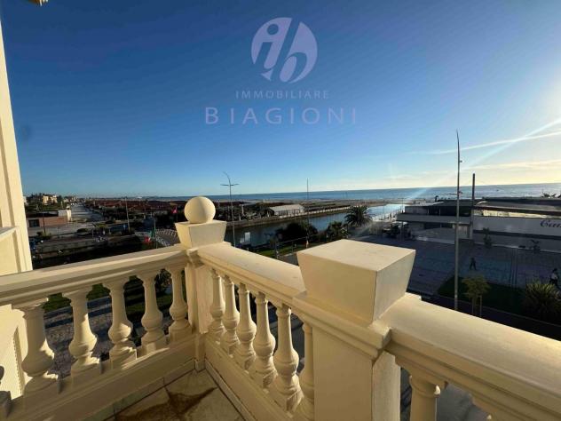 Appartamento in vendita a Lido di Camaiore - Camaiore 95 mq Rif: 1351921 - Foto 2