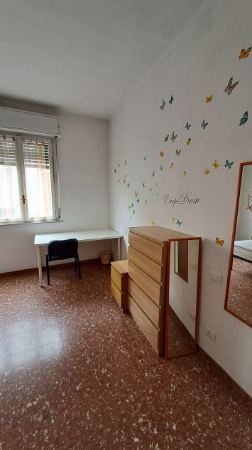 Camera vicino Chiesa della Spina per studentessa - Foto 3