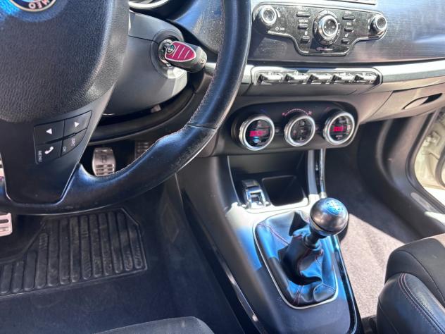 Alfa Romeo Giulietta 1750 TBi Quadrifoglio Verde - Foto 6