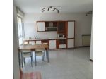 ampio monolocale arredato