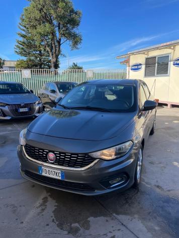 Fiat Tipo 1.4 4 porte Lounge - Foto 2
