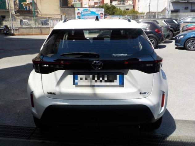 TOYOTA Yaris Cross 1.5 Hybrid E -CVT rif. 24220387 - Foto 9