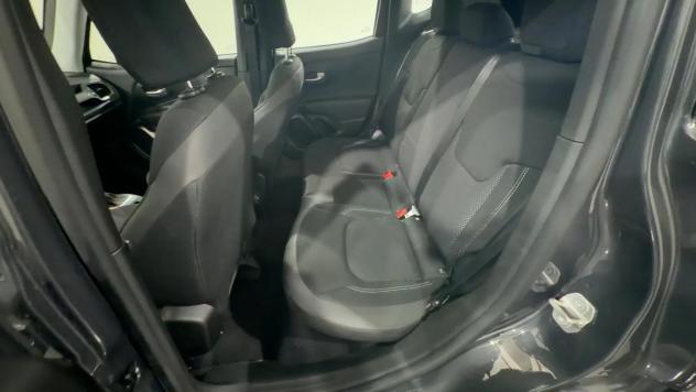 Jeep Renegade e-Hybrid 1.5 T4 MHEV 130cv Summit DDCT - Foto 9