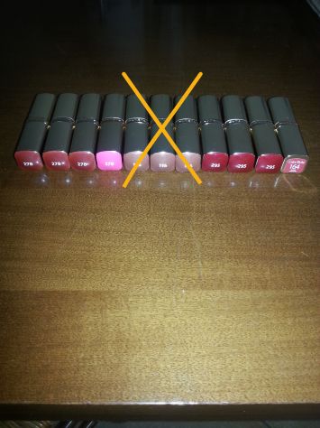 8 ROSSETTI TUTTI NUOVI,ORIGINALI MARCA"L'OREAL PARIS"COLOR RICHE,IN VARI COLORI, - Foto 4