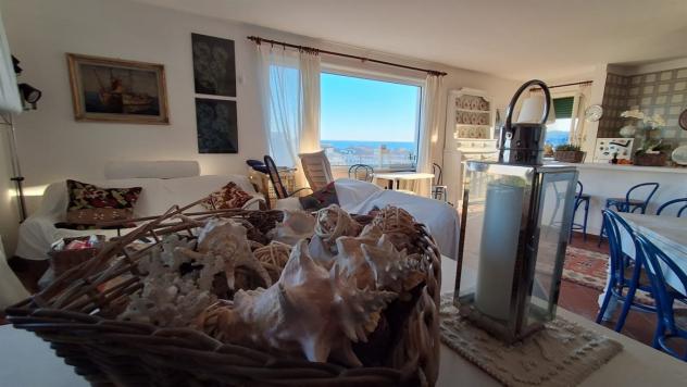 ALLOGGIO IN VILLA - VISTA MARE - Foto 17