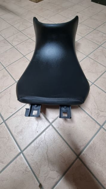 Sella BMW R1200R R1200RS R1250R R1250RS sella pilota bassa 52538534317 K53 K54 - Foto 2