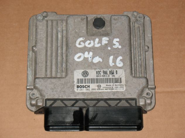 03C906056B 0261S02008 ECU VW GOLF 1.6 BENZINA MED9.5.10 1039S03676