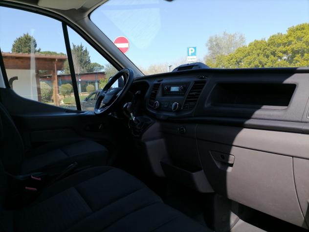 Ford Transit 350 tr.post. 2.0 tdci MHEV 170cv jumbo trend L4H3 E6.2 - Foto 7