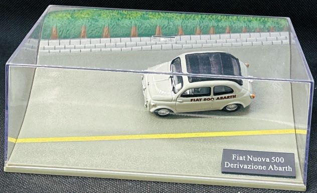 MODELLINO FIAT NUOVA 500 CON DIORAMA - Foto 2