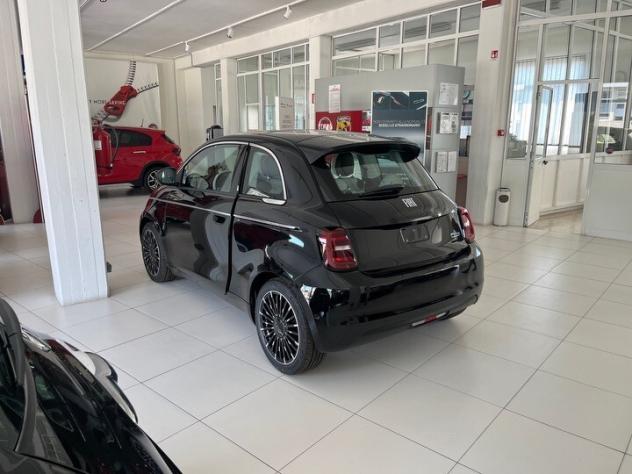 Fiat 500 La Prima Berlina 42 kWh - Foto 5