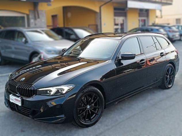 BMW 320 i Touring rif. 24037357