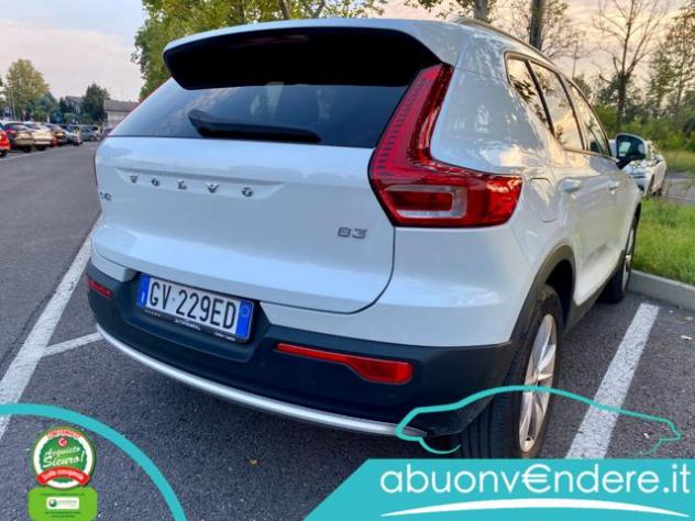 VOLVO XC40 B3 automatico Core rif. 24162654 - Foto 8