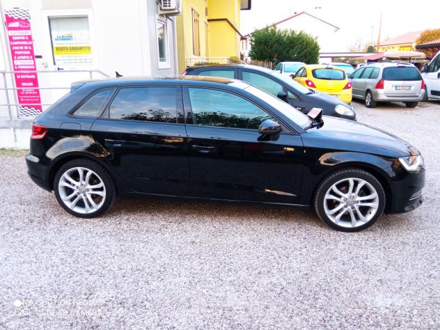 Audi A3 1.6 TDI SPB S TRONIC 105CV - Foto 3