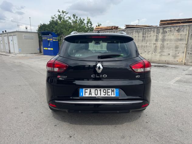 Renault Clio Sporter dCi 8V 90CV COSTUME NATIONAL - Foto 8