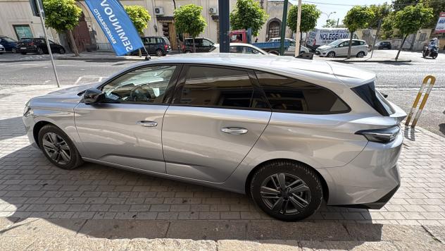 Peugeot 308 1.2 PureTech Turbo 130 Allure 2024 USATO - Foto 5