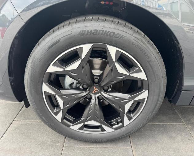 CUPRA Terramar 1.5 HYBRID DSG 150 CV #edgepack #cl19" - Foto 6