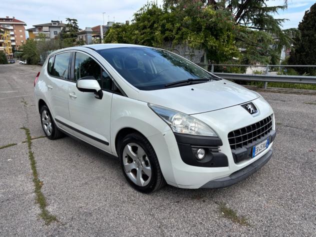 Peugeot 3008 2.0 HDi 114CV Business - Foto 2