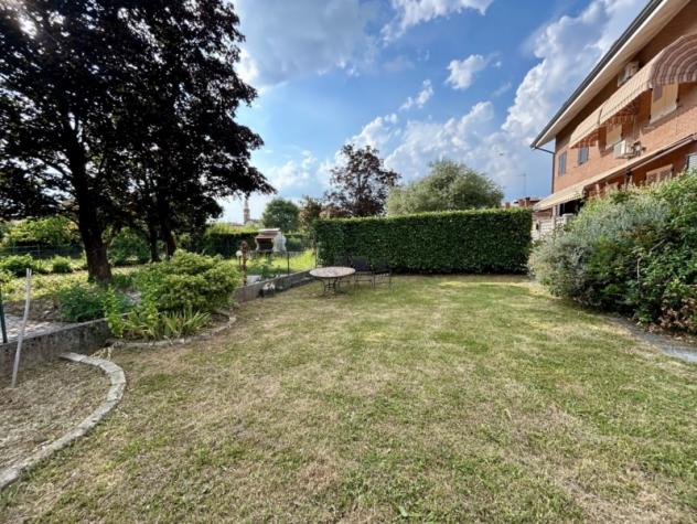 Villa di testa con ampio giardino privato - Foto 2