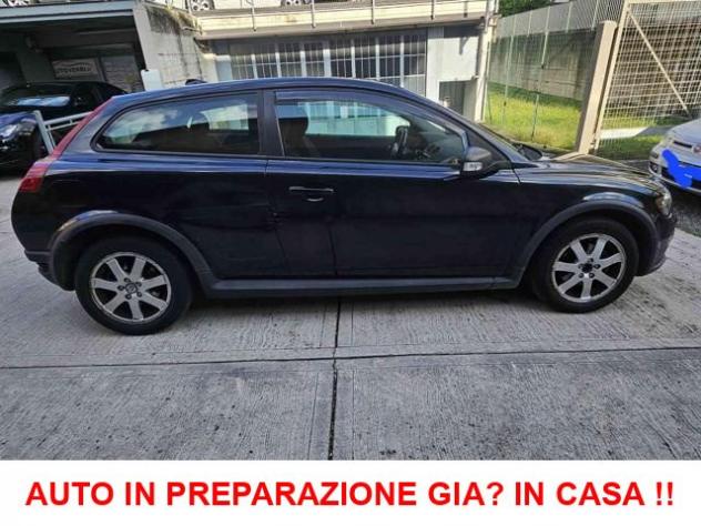 VOLVO C30 1.6 D Momentum NEOPATENTATI OK !! rif. 23354360 - Foto 8
