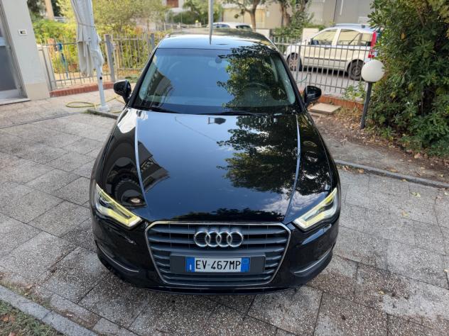Audi A3 SPB 1.6 TDI Ambition NEOPATENTATI - Foto 4