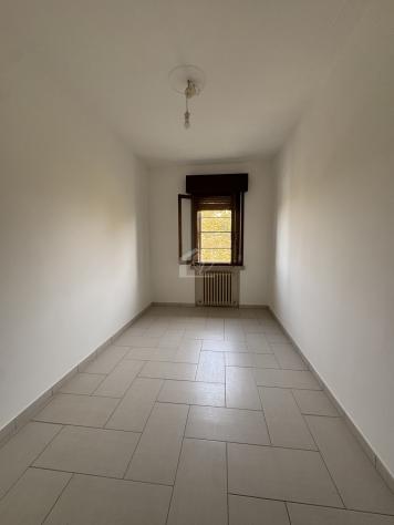Suzzara vendesi appartamento 4 vani 90 Mq - Foto 10