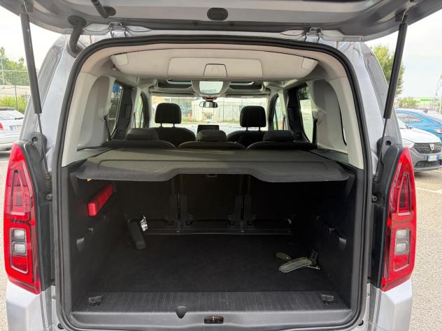 Opel Combo Life Combo Life 1.5D 130 CV S&S AT8 Innovation - Foto 7