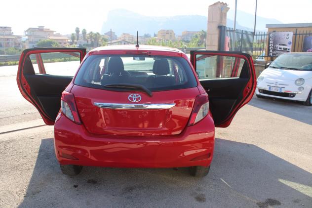 Toyota Yaris 1.4 D-4D DPF 5 porte - Foto 7