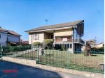 Villa in vendita a San Damiano d'Asti
