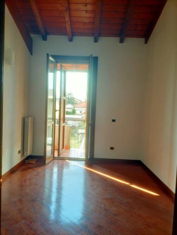 Appartamento in Villa – Elegante 4 Locali in Contesto Signorile - Foto 7