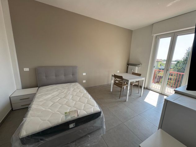 Monolocale 30MQ con balcone - Spese tutte incluse - Foto 4