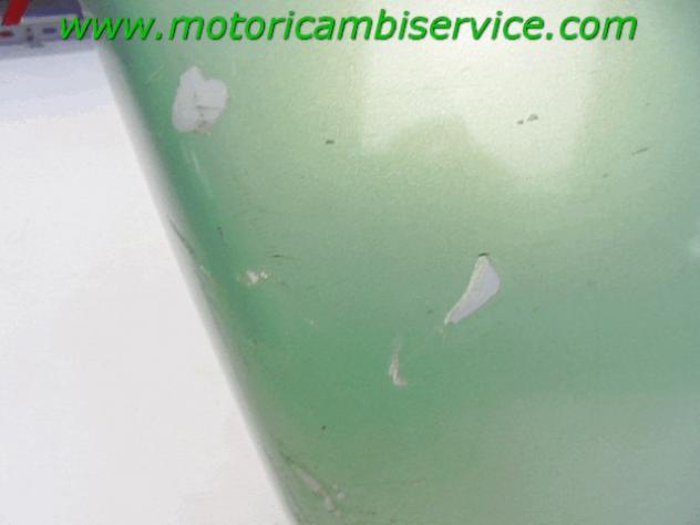 PARAFANGO ANTERIORE APRILIA SCARABEO 150 (1999/2000) AP8126855 FRONT FENDER CON DIFETTO - Foto 4