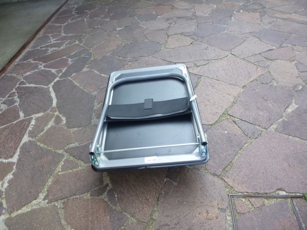 CARRELLO A PIANALE CON FRENI PORTATA 300 Kg. - Foto 3