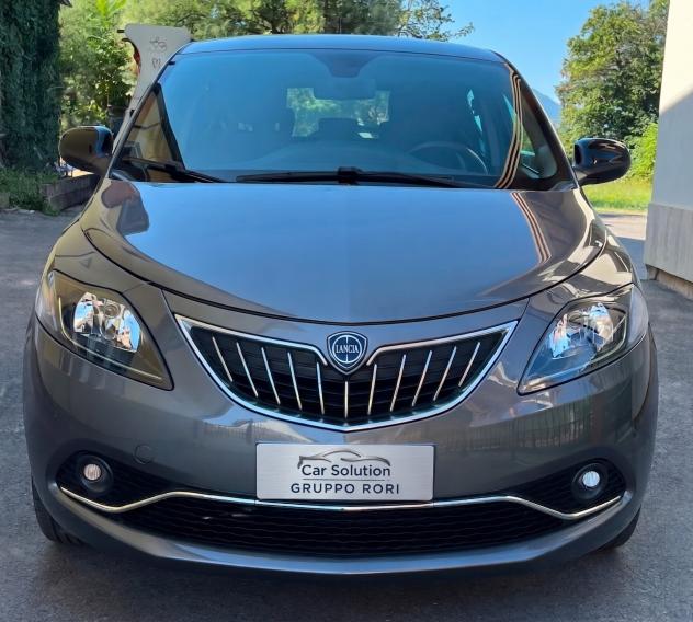 Lancia Ypsilon 1.0 Hybrid Gold | Adatta Neopatentati - Unico Proprietario -Km certificati