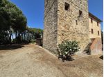 VENDESI AZIENDA AGRICOLA CON 1600 MQ DI IMMOBILI CON TORRE, ZONA SANT'ANDRE &hellip;