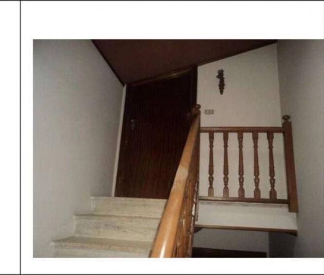 Immobile in asta di 245 m², box auto in vendita a Monte Urano - Foto 8