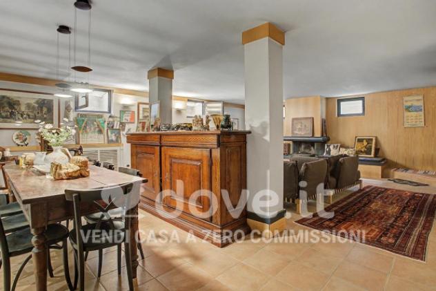 Villa di 220 m² con più di 5 locali e box auto doppio in vendita a Varese - Foto 14