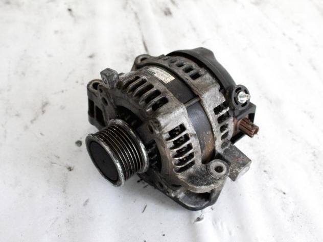 27060-26041 ALTERNATORE TOYOTA RAV 4 2.0 D 91KW 5P (2017) RICAMBIO USATO 104211-8111 - Foto 2