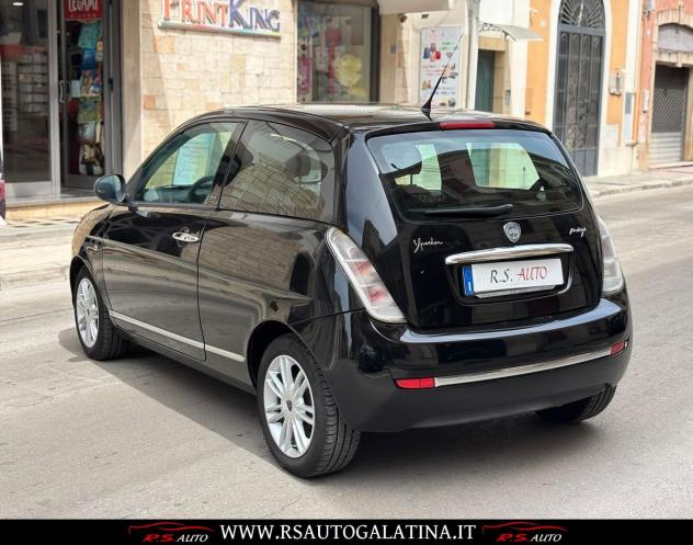 Lancia Ypsilon 1.3 MJT - Foto 3