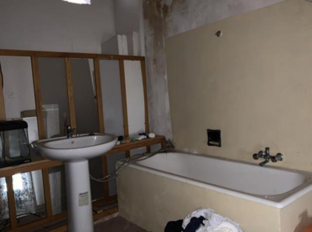 Immobile in asta di 99 m², box auto in vendita a Falerone - Foto 3