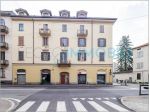LA CASA CHE GUARDA IL LAGO