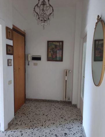 TIBURTINA TRILOCALE ARREDATO CON BALCONE E POSTO AUTO - Foto 4