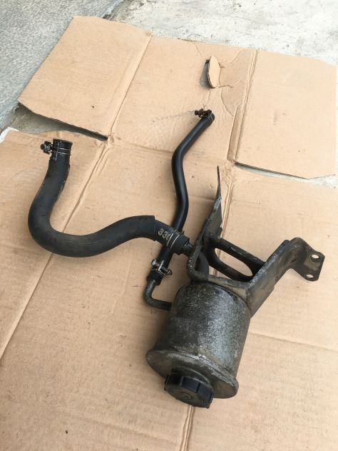 Vaschetta Olio Idroguida con staffa e tubi NISSAN King Cab D21 1992 - Foto 2