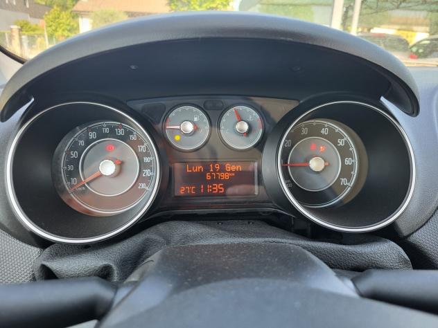 Fiat Punto 1.2 8V 5 porte - Foto 9
