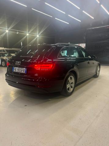 Audi A4 2.0 TDI 150 CV ultra S tronic Business Sport - Foto 4