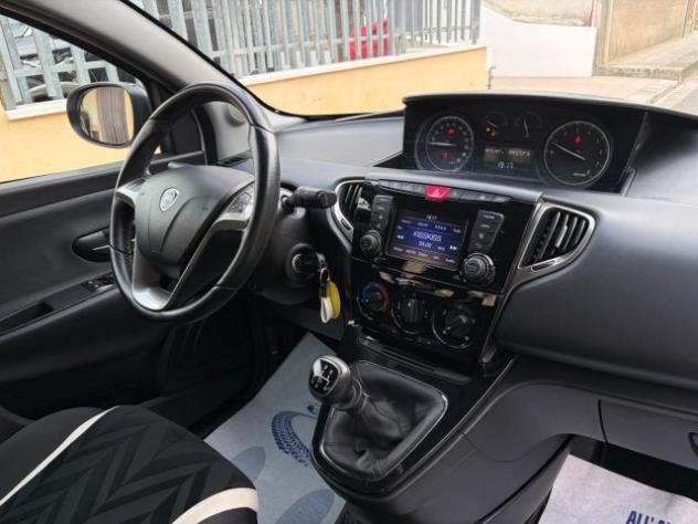 LANCIA Ypsilon 1.2 69 CV 5P. Gold rif. 23868693 - Foto 9